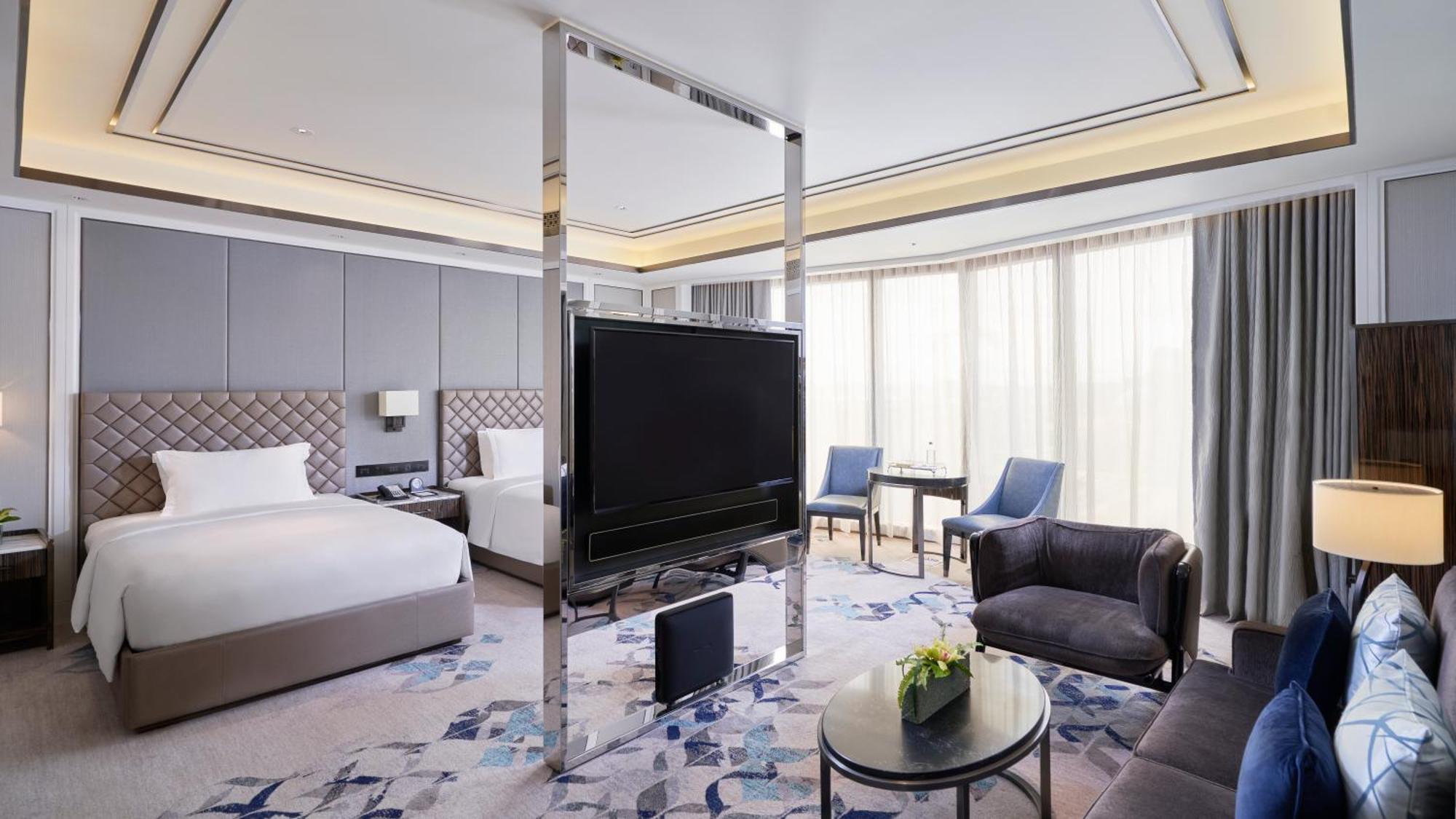 Hotel Okura Manila At Newport World Resorts Pasay Exterior photo